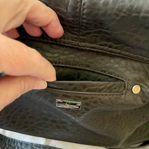 Jewell by ThirtyOne Purse  from Fashion Week in Charcoal Gray - Picture 6 of 16